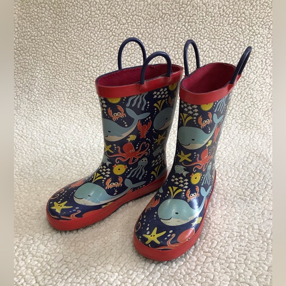 Other - Kids Rubber Rainboots Rain Boots Unisex
13
Ocean Creatures Water
Natural rubber